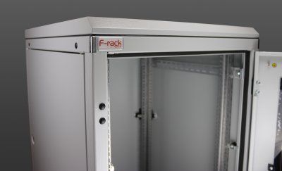 SZB IT 33U 600x600mm IP41
