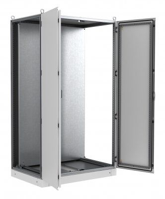 SZE3 Golvskåp IP 55